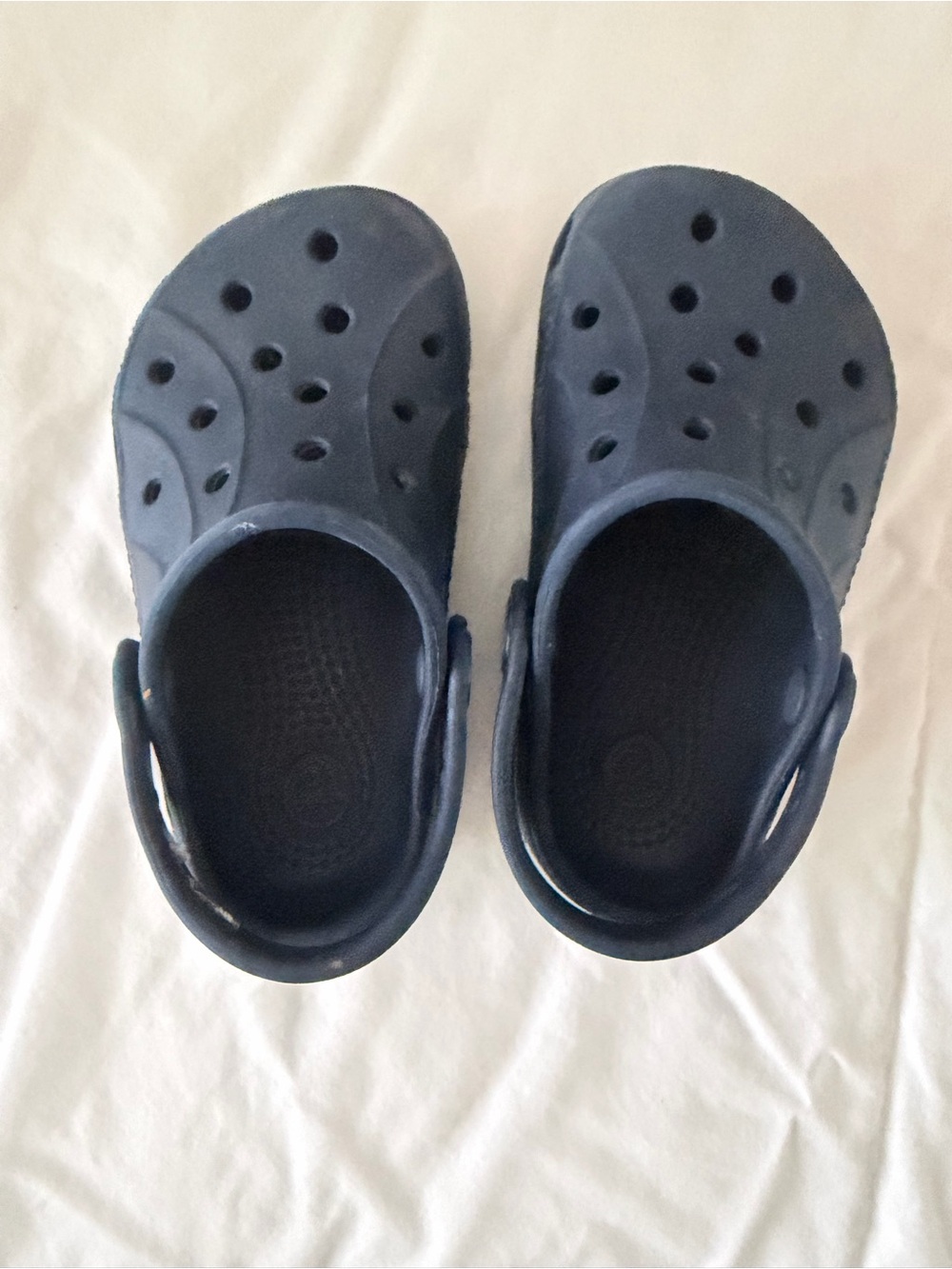 CROCS Kids Navy Blue Classic Clogs - Picture 7 of 7